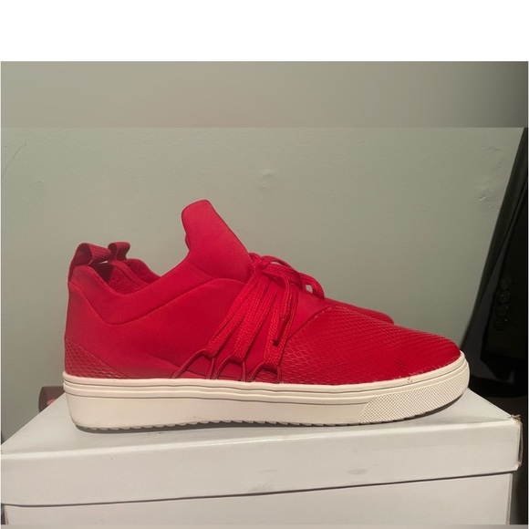 Steve Madden lancer slip on sneakers red women’s 8.5 - Picture 7 of 7